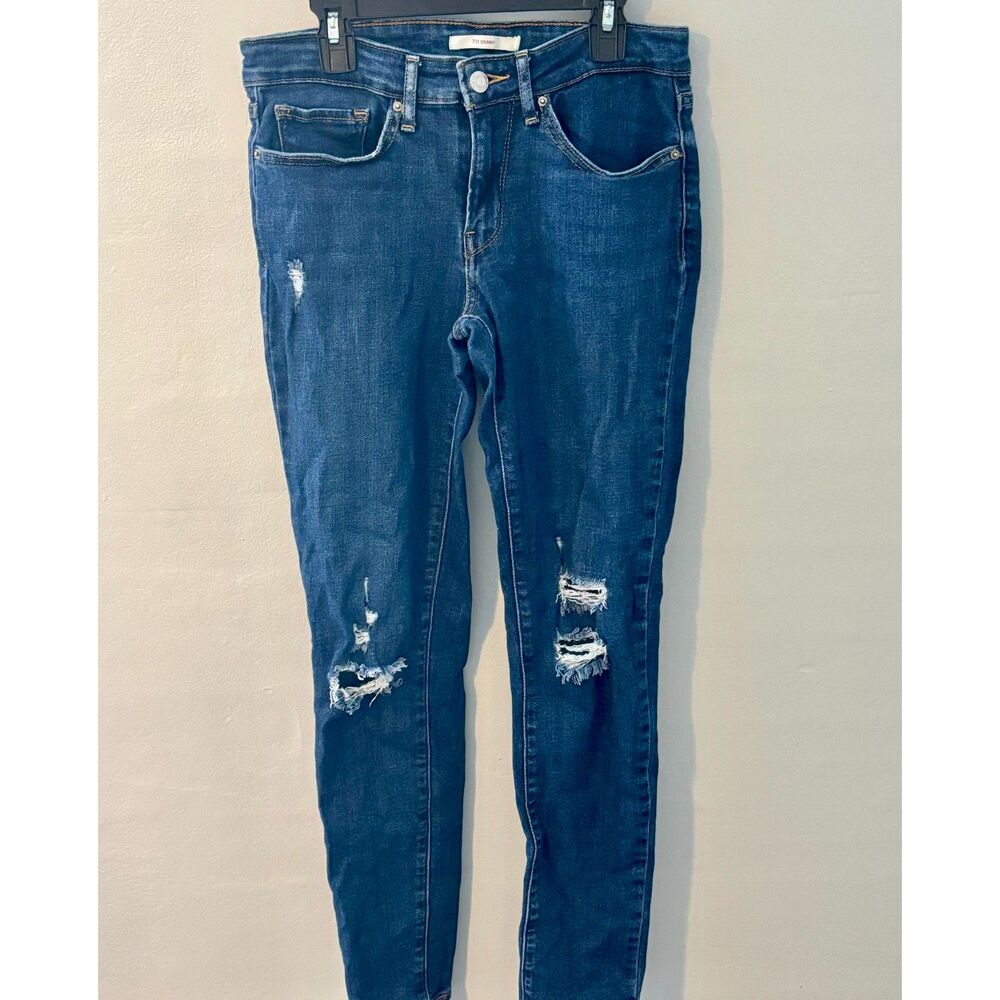 Levi’s 711 Skinny Jeans Women’s Sz 27 Blue Distressed Denim Mid Rise Stretch
